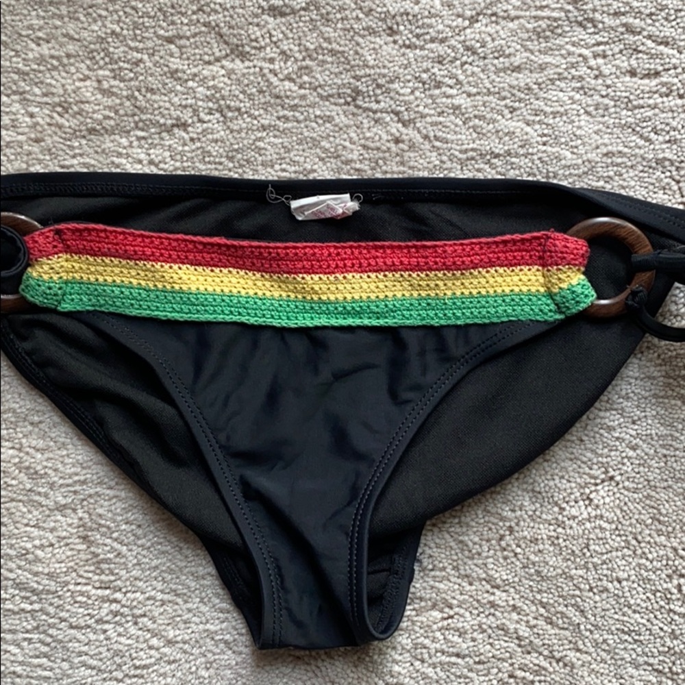 Xhilaration bikini bottom - Picture 1 of 4